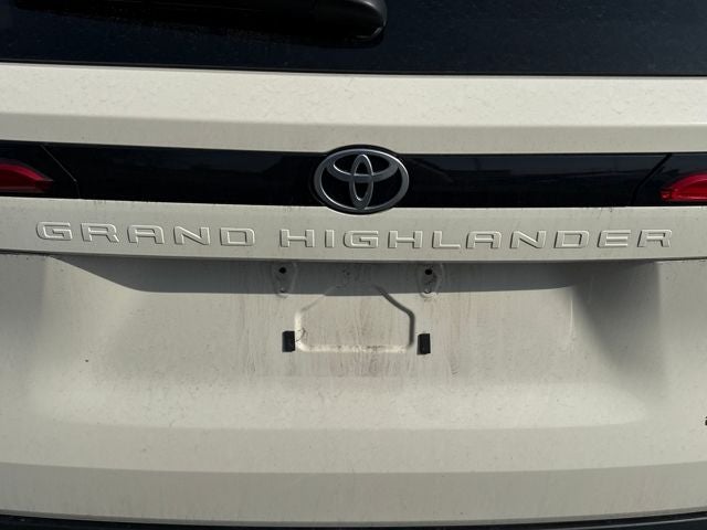 2024 Toyota Grand Highlander Platinum