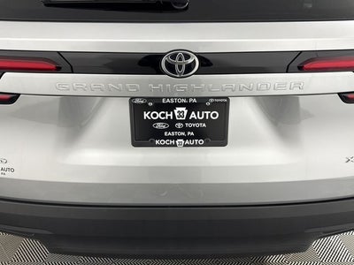 2025 Toyota Grand Highlander XLE