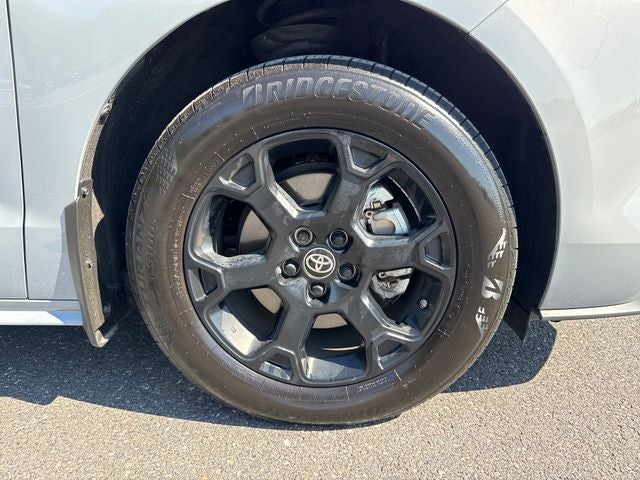 2025 Toyota Sienna Woodland Edition 7 Passenger