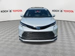 2025 Toyota Sienna Woodland Edition 7 Passenger