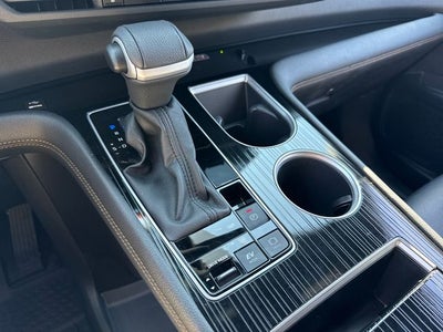 2025 Toyota Sienna Woodland Edition 7 Passenger