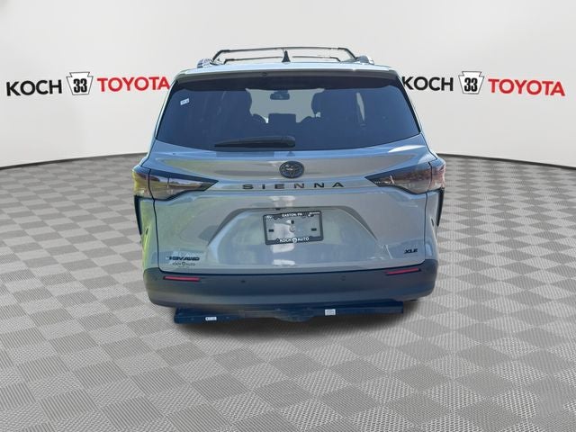2025 Toyota Sienna Woodland Edition 7 Passenger