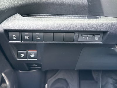 2025 Toyota Sienna Woodland Edition 7 Passenger