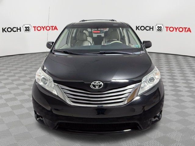 2012 Toyota Sienna XLE 7 Passenger