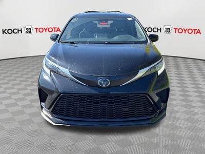 2023 Toyota Sienna XSE 7 Passenger