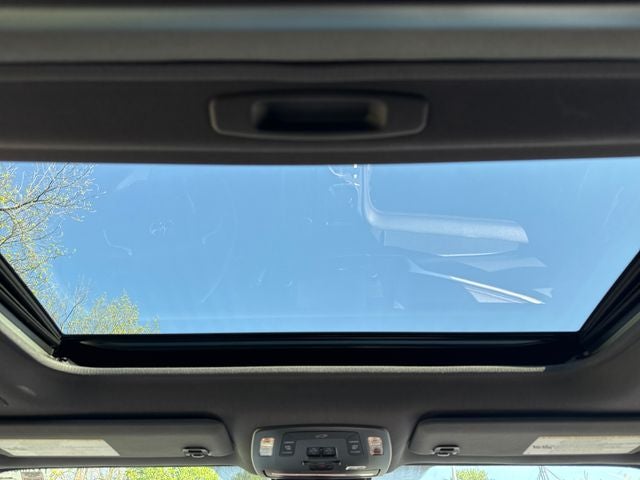 2023 Toyota Sienna XSE 7 Passenger