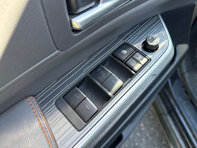 2023 Toyota Sienna XSE 7 Passenger