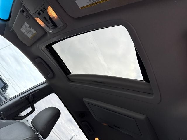 2017 Toyota Sienna XLE Premium 7 Passenger