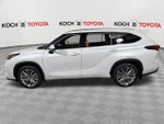 2022 Toyota Highlander Hybrid Platinum