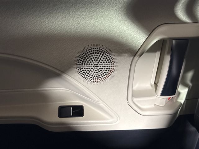 2024 Toyota Sienna Platinum 7 Passenger