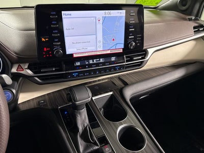 2024 Toyota Sienna Platinum 7 Passenger