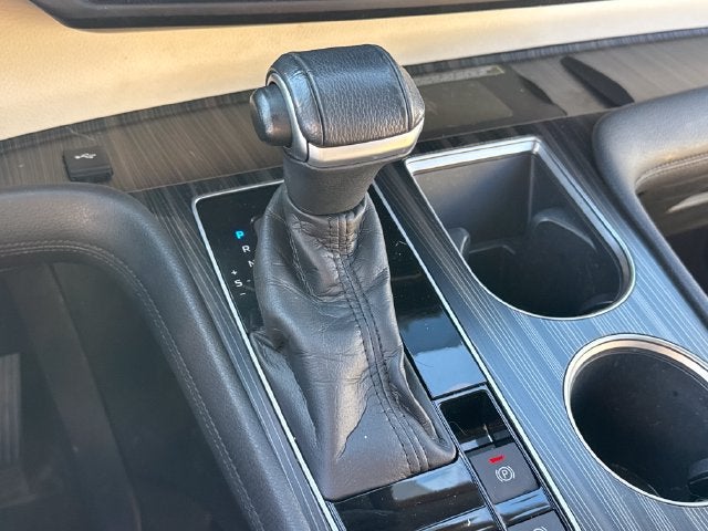 2021 Toyota Sienna Platinum 7 Passenger
