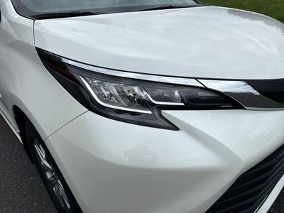 2021 Toyota Sienna XLE 7 Passenger