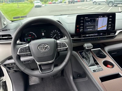 2021 Toyota Sienna XLE 7 Passenger