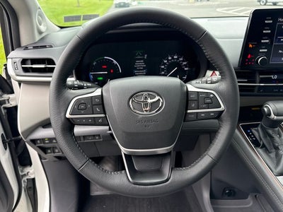 2021 Toyota Sienna XLE 7 Passenger