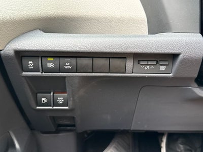2021 Toyota Sienna XLE 7 Passenger