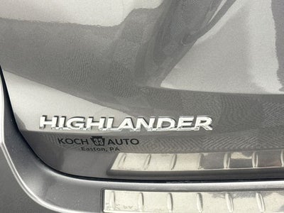 2019 Toyota Highlander SE