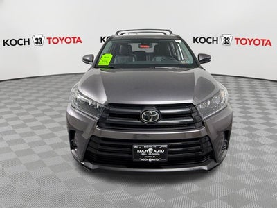 2019 Toyota Highlander SE