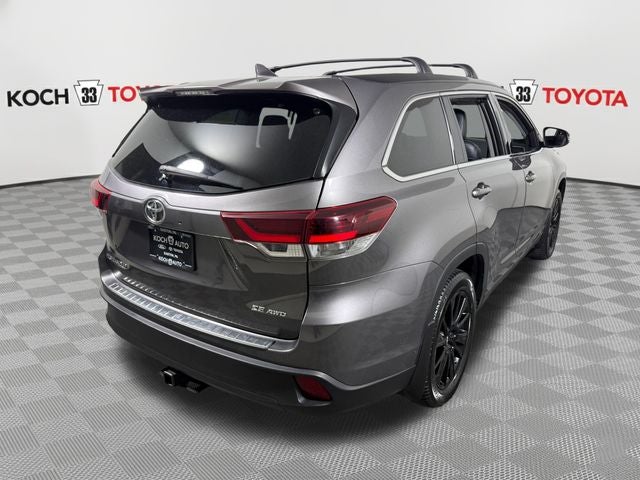2019 Toyota Highlander SE