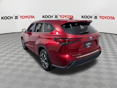 2023 Toyota Highlander Hybrid XLE