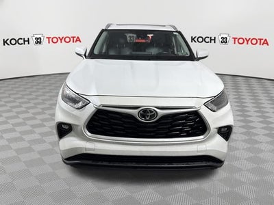 2023 Toyota Highlander XLE