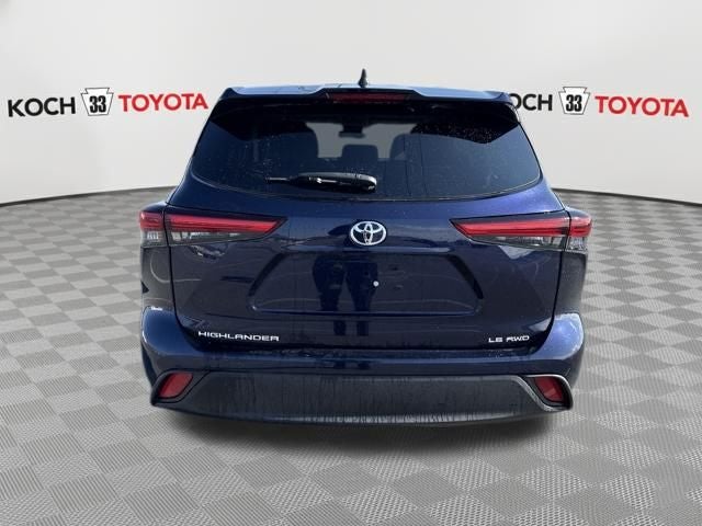 2023 Toyota Highlander LE