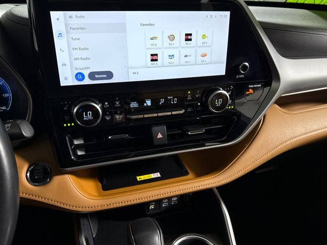 2023 Toyota Highlander Platinum