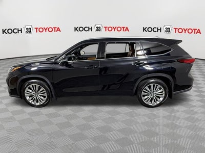 2023 Toyota Highlander Platinum