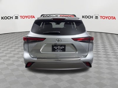 2023 Toyota Highlander Platinum