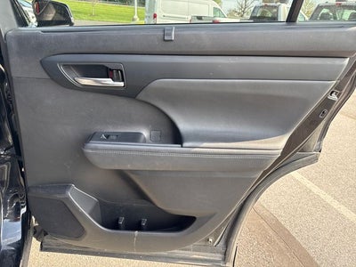 2022 Toyota Highlander XSE