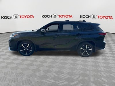 2022 Toyota Highlander XSE