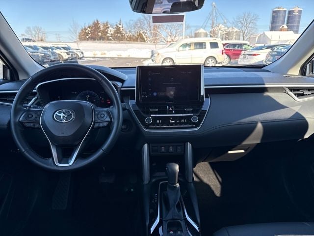 2024 Toyota Corolla Cross XLE