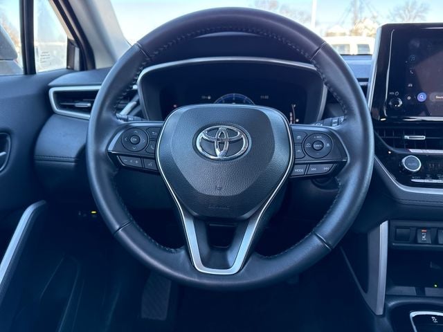 2024 Toyota Corolla Cross XLE