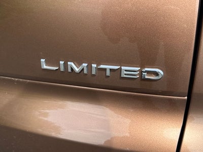 2025 Toyota Crown Signia Limited