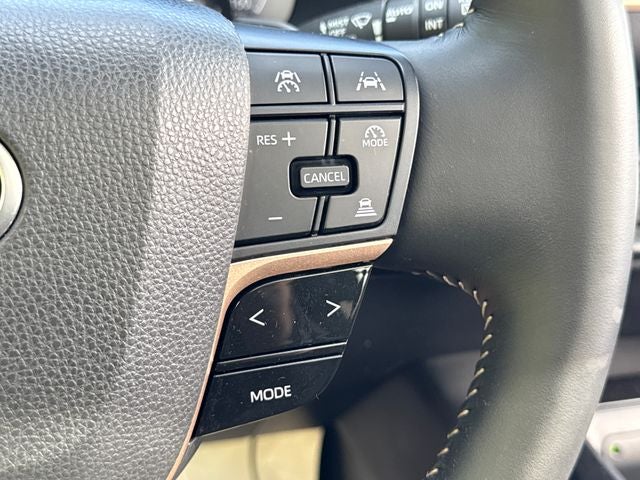 2025 Toyota Crown Signia Limited