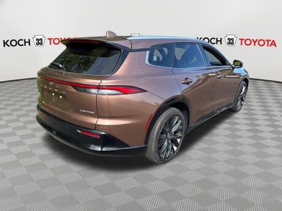 2025 Toyota Crown Signia Limited