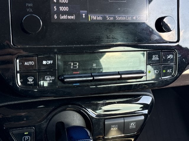 2019 Toyota Prius LE