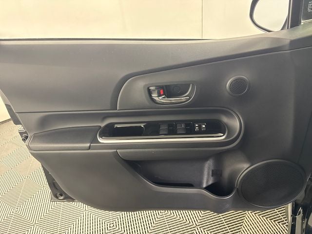 2017 Toyota Prius c Two