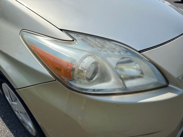 2010 Toyota Prius III