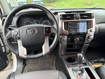 2022 Toyota 4Runner SR5 Premium