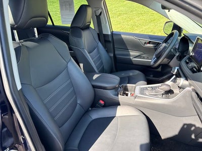 2025 Toyota RAV4 Hybrid XLE Premium