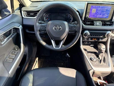 2025 Toyota RAV4 Hybrid XLE Premium