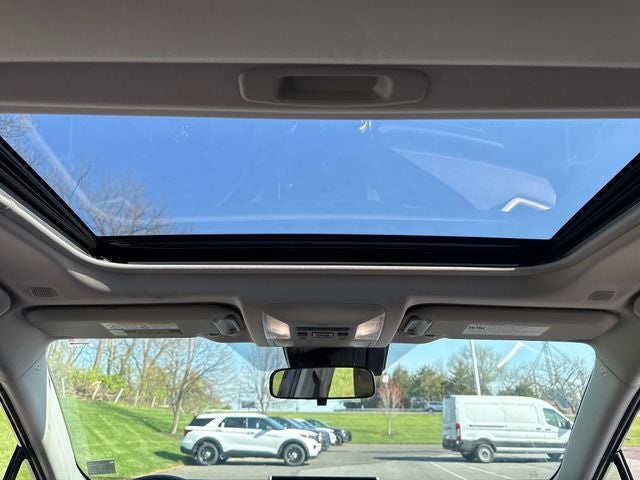 2025 Toyota RAV4 Hybrid XLE Premium