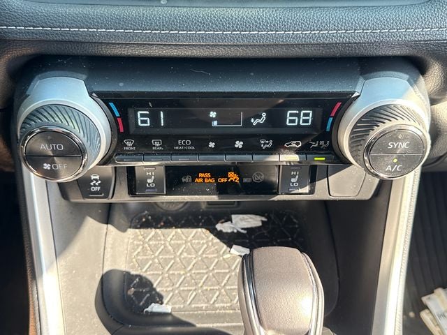 2025 Toyota RAV4 Hybrid XLE Premium