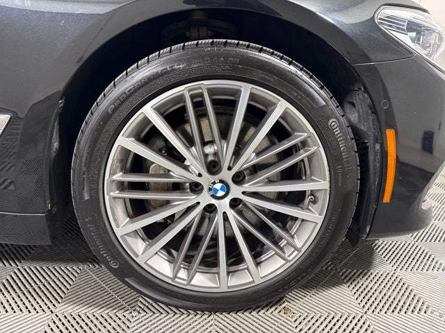 2017 BMW 5 Series 540i xDrive