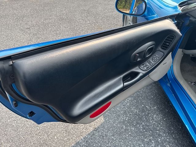 1998 Chevrolet Corvette Base