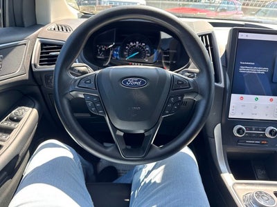 2023 Ford Edge SE