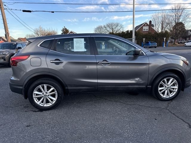 2017 Nissan Rogue Sport S