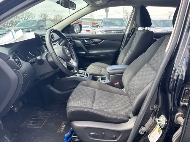 2018 Nissan Rogue Sport SV