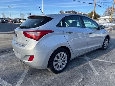 2017 Hyundai Elantra GT Base